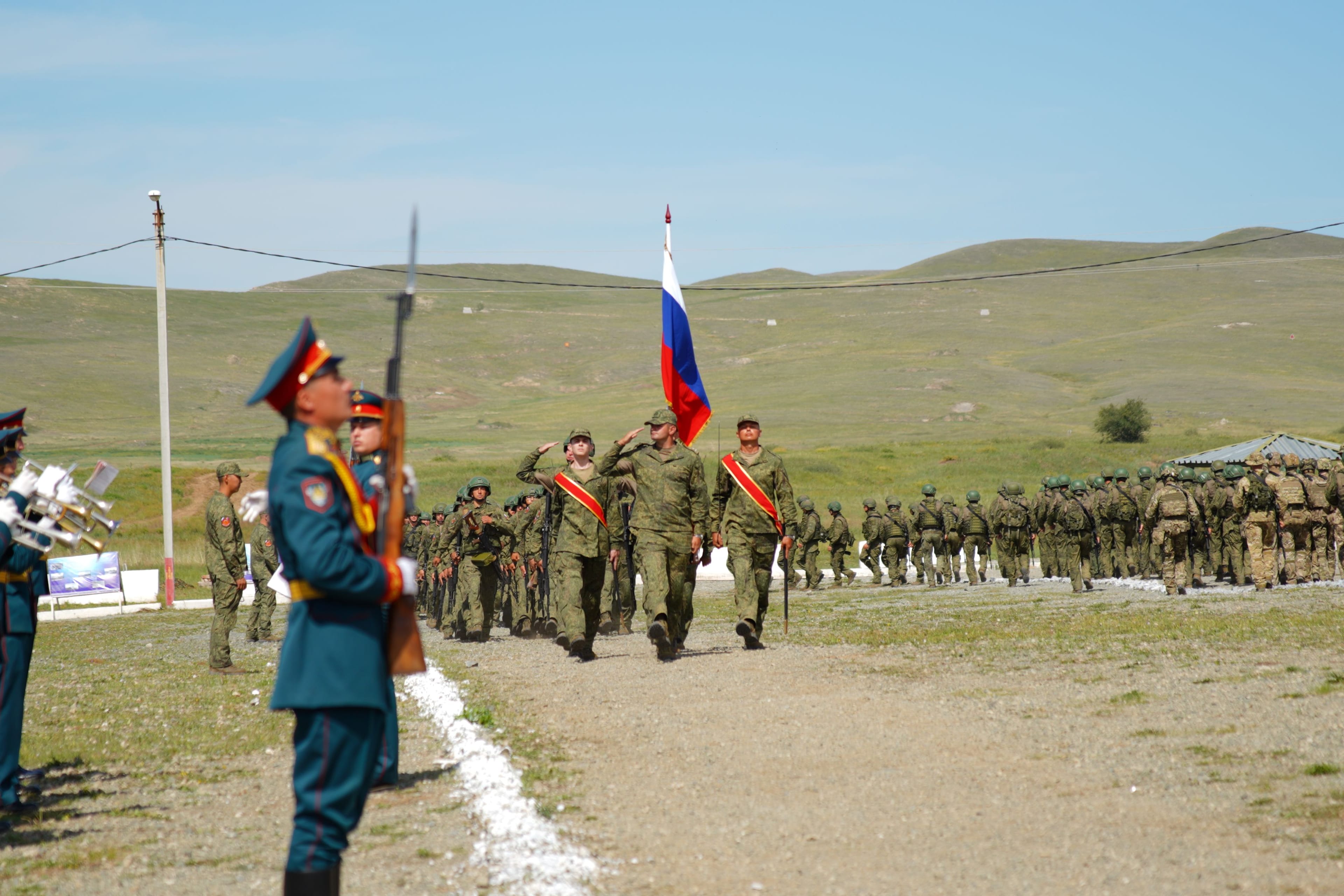 Выпускной — война — могила